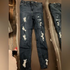 Hollister skinny